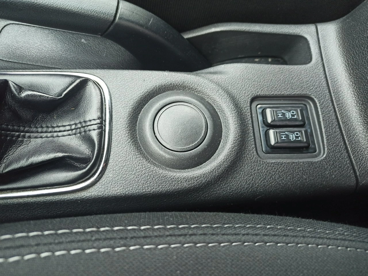 Mitsubishi Outlander - Zdjęcie 23