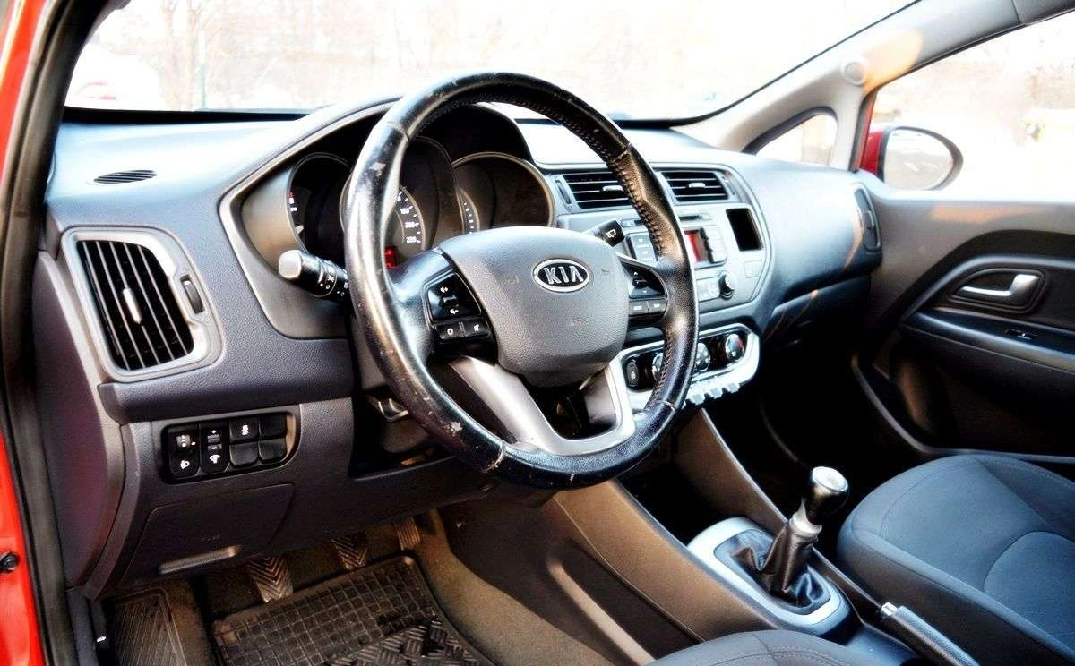 Kia Rio - Zdjęcie 6
