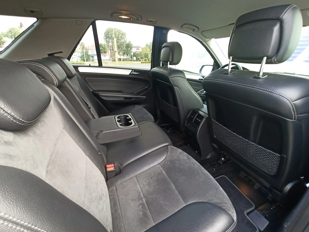 Mercedes ML 350 - Zdjęcie 10