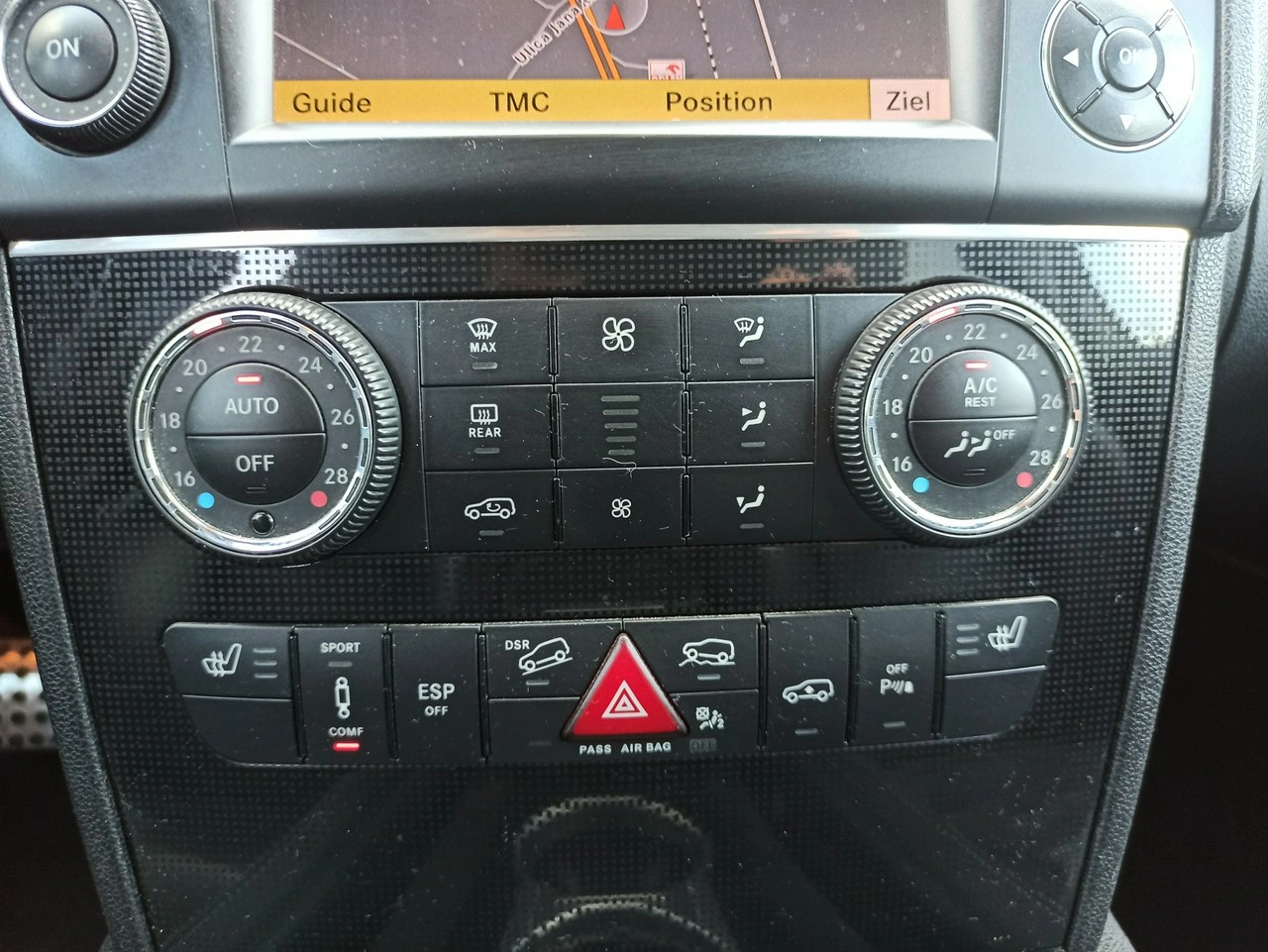 Mercedes ML 350 - Zdjęcie 16