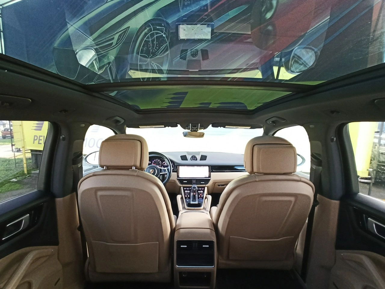 Porsche Cayenne - Zdjęcie 9