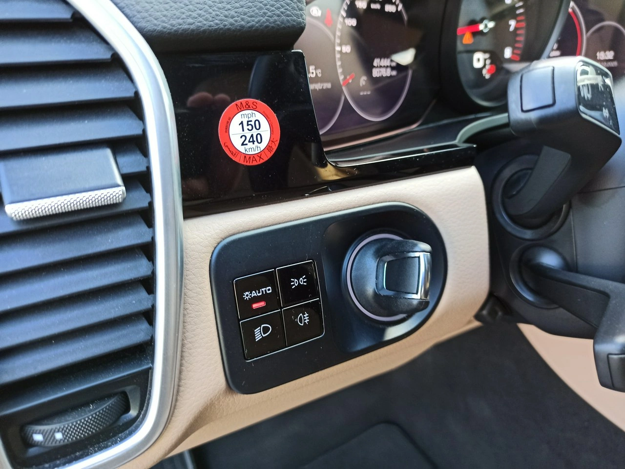 Porsche Cayenne - Zdjęcie 17