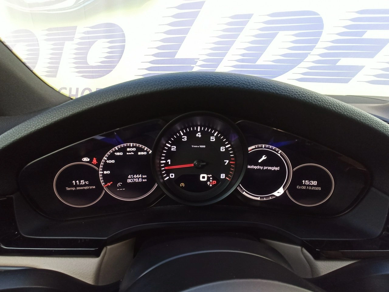 Porsche Cayenne - Zdjęcie 25