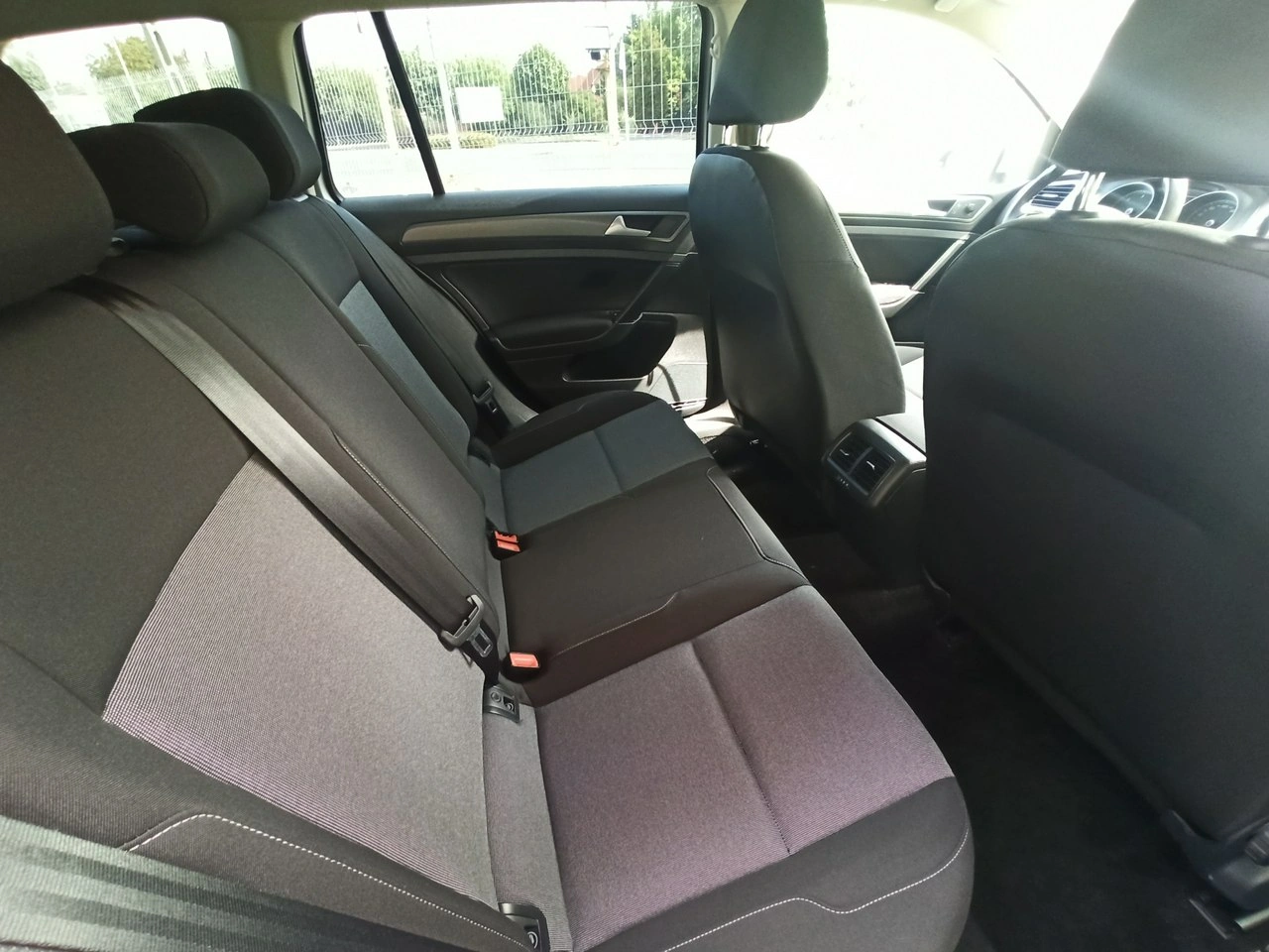 Volkswagen Golf - Zdjęcie 10