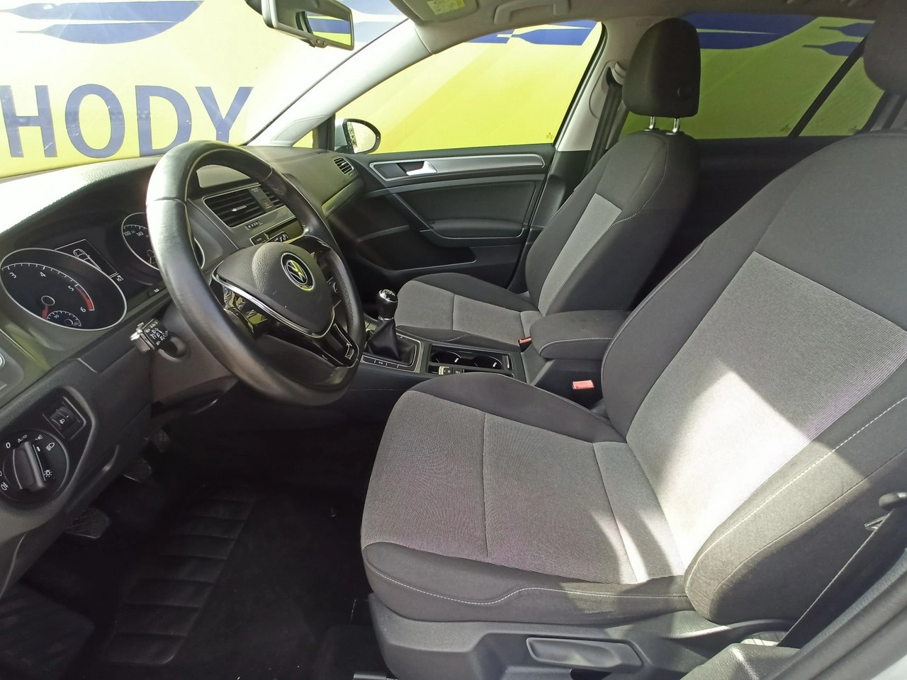 Volkswagen Golf - Zdjęcie 7