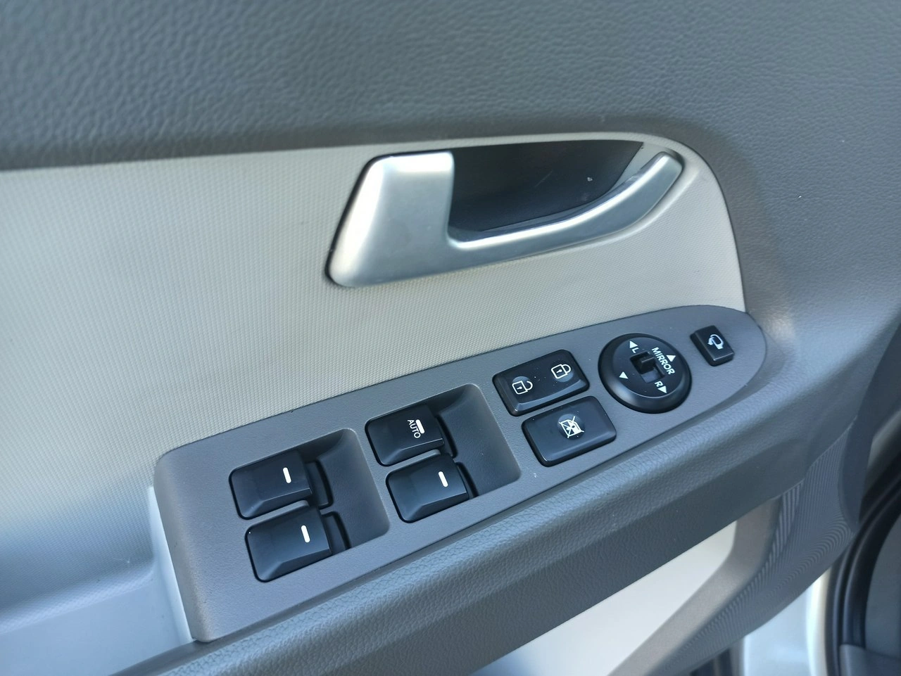 Kia Sportage - Zdjęcie 15