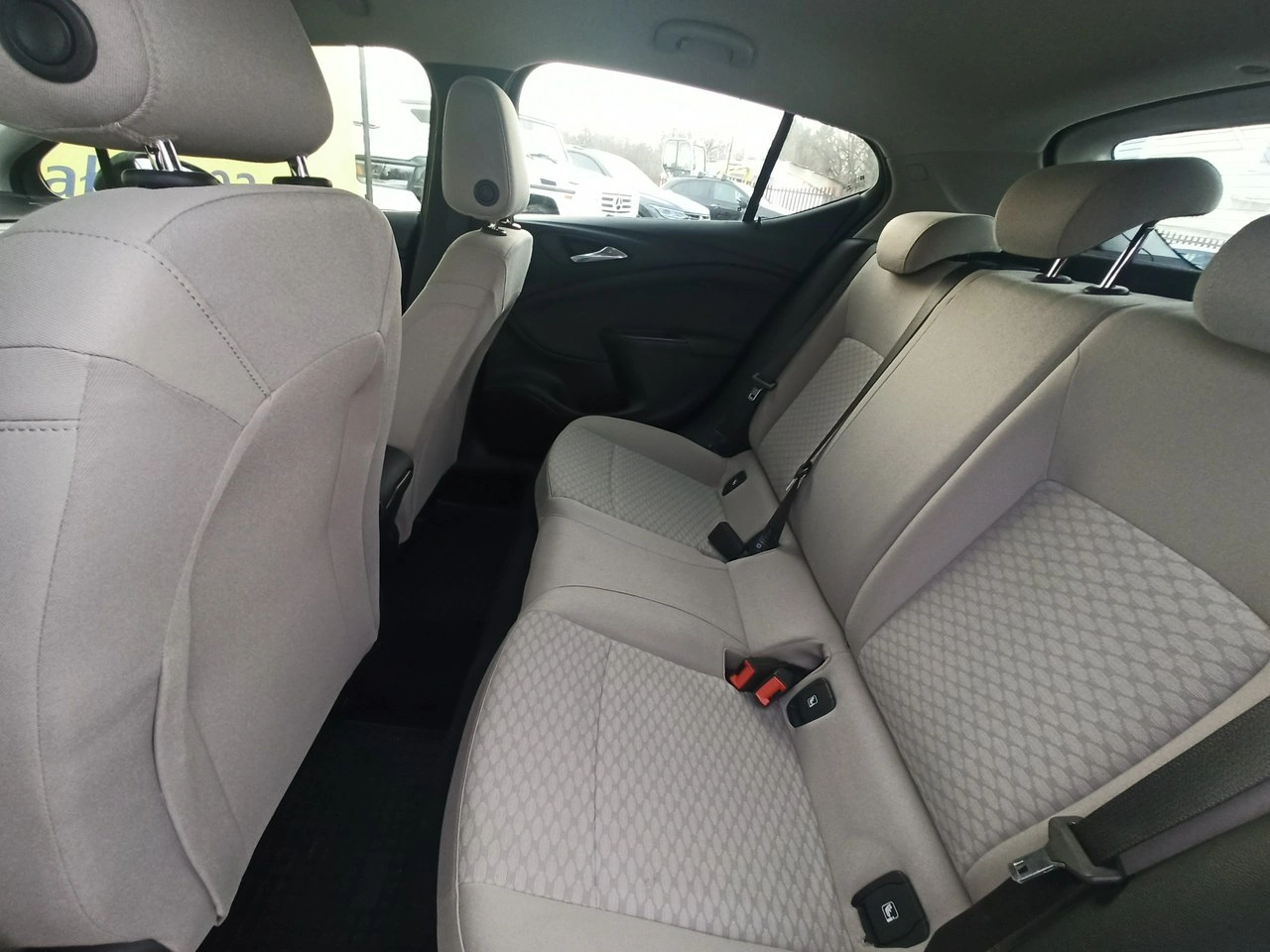 Opel Astra - Zdjęcie 8