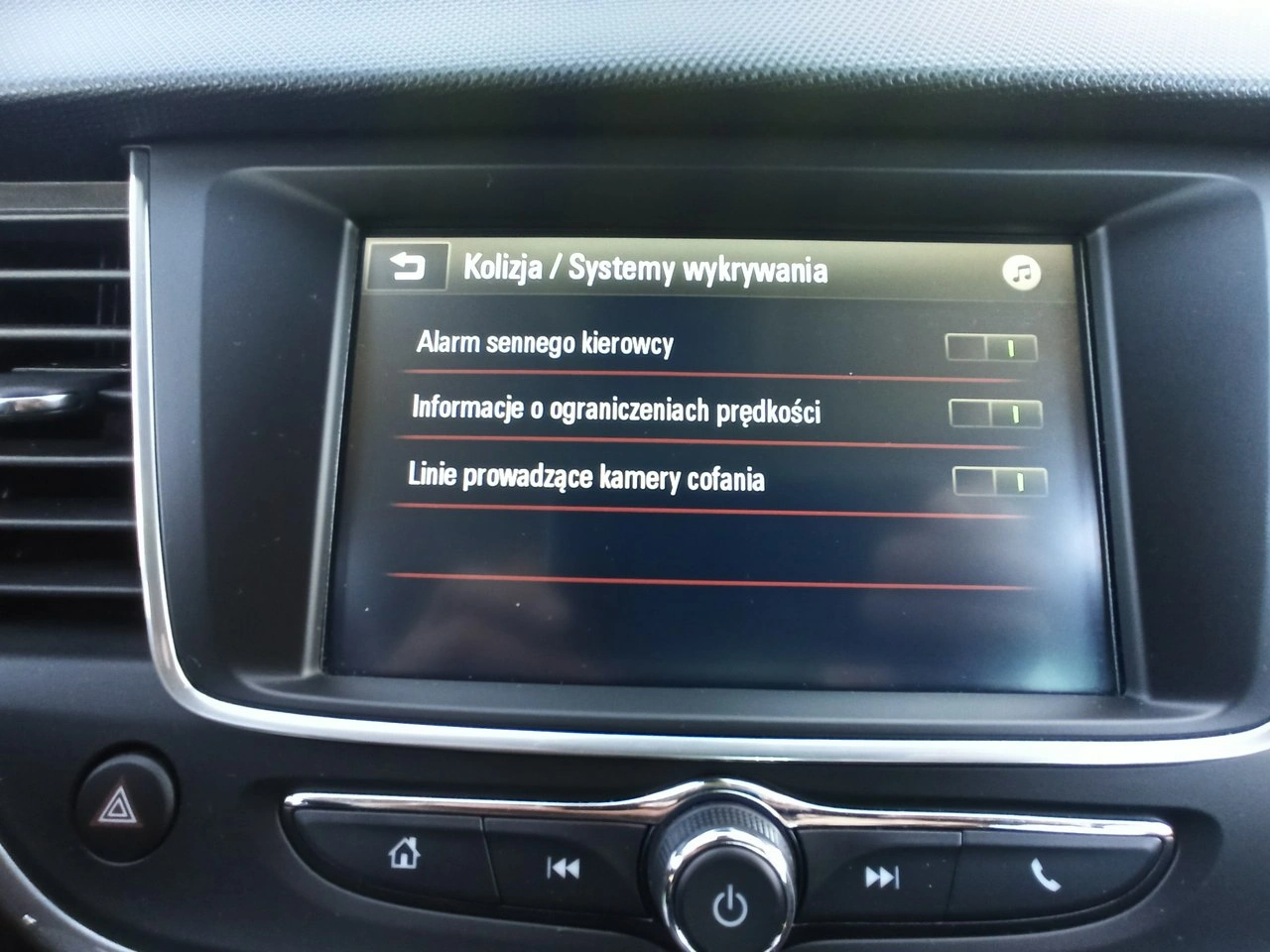 Opel Crossland X - Zdjęcie 16