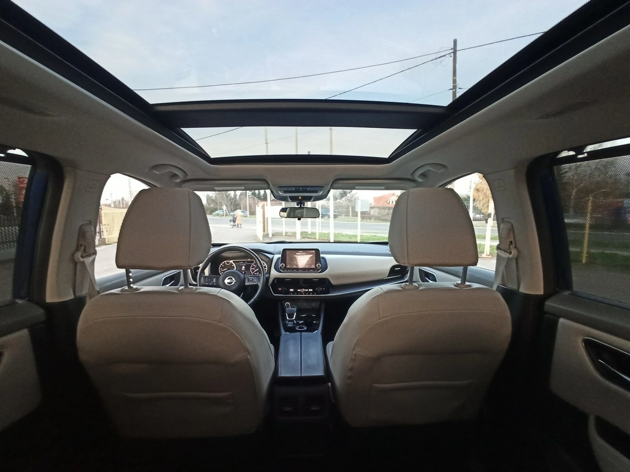 Nissan Rogue - Zdjęcie 10