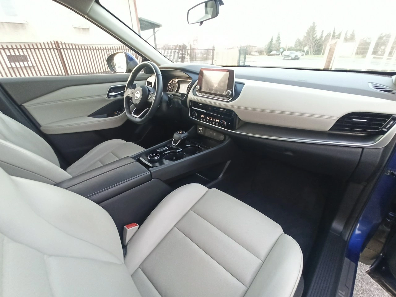 Nissan Rogue - Zdjęcie 13