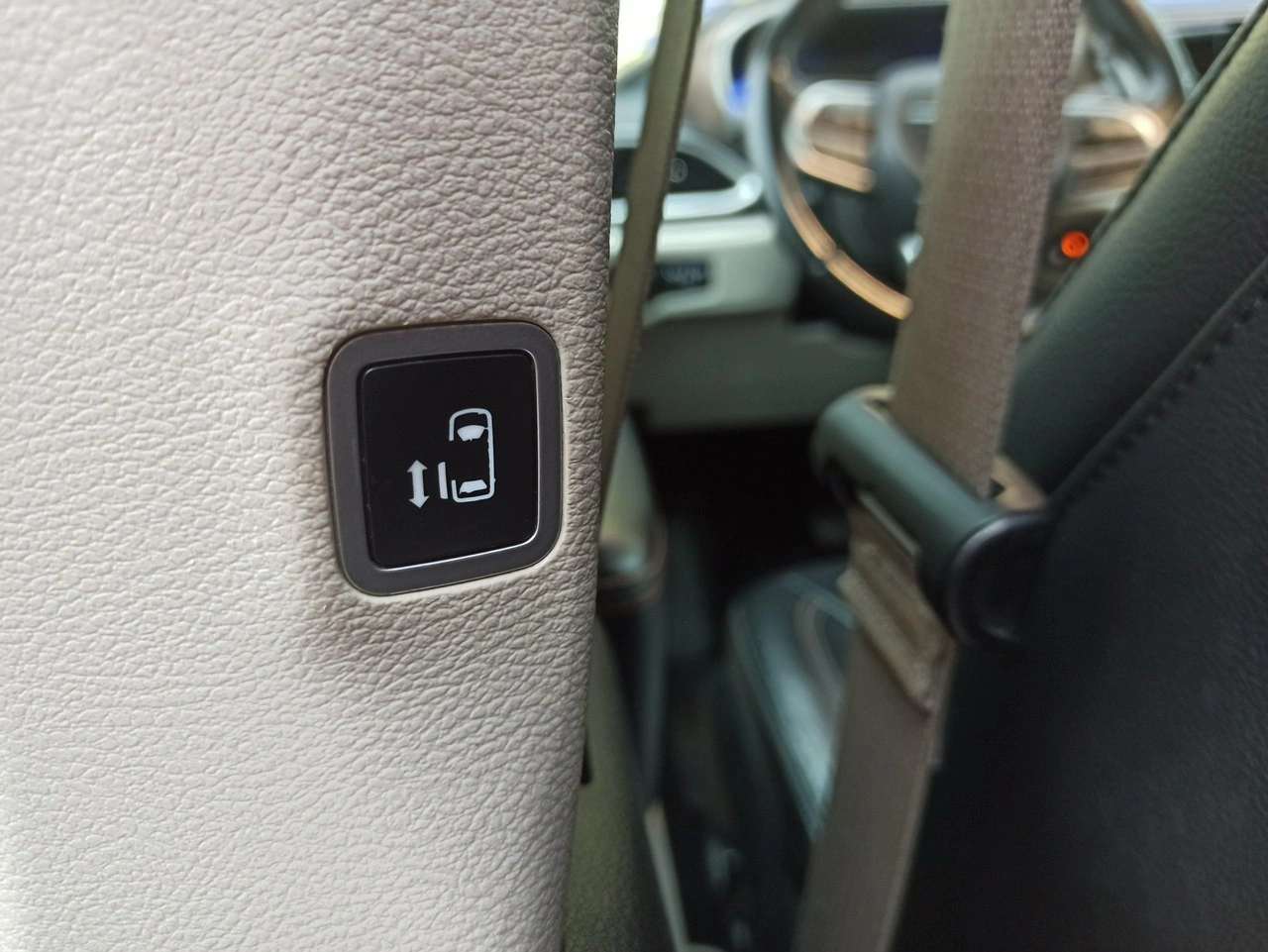 Chrysler Pacifica - Zdjęcie 15