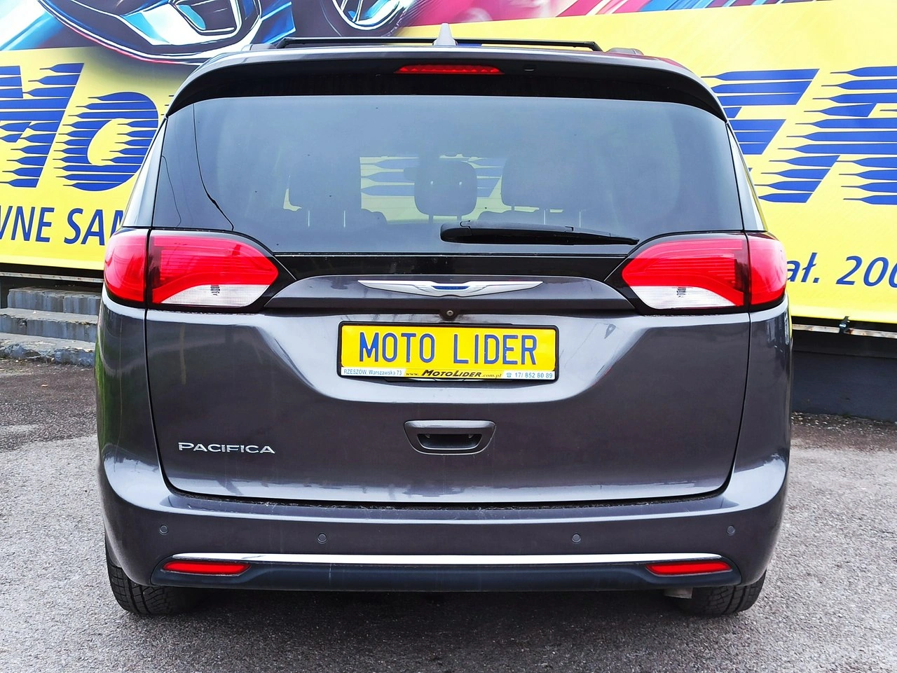 Chrysler Pacifica - Zdjęcie 4