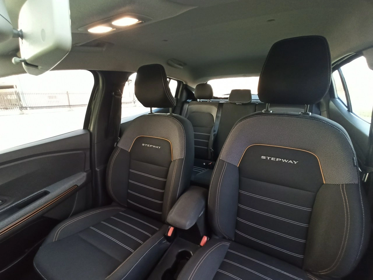 Dacia Sandero Stepway - Zdjęcie 20