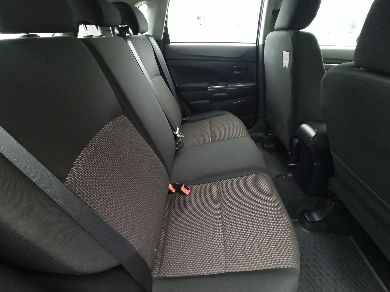 Mitsubishi ASX - Zdjęcie 9