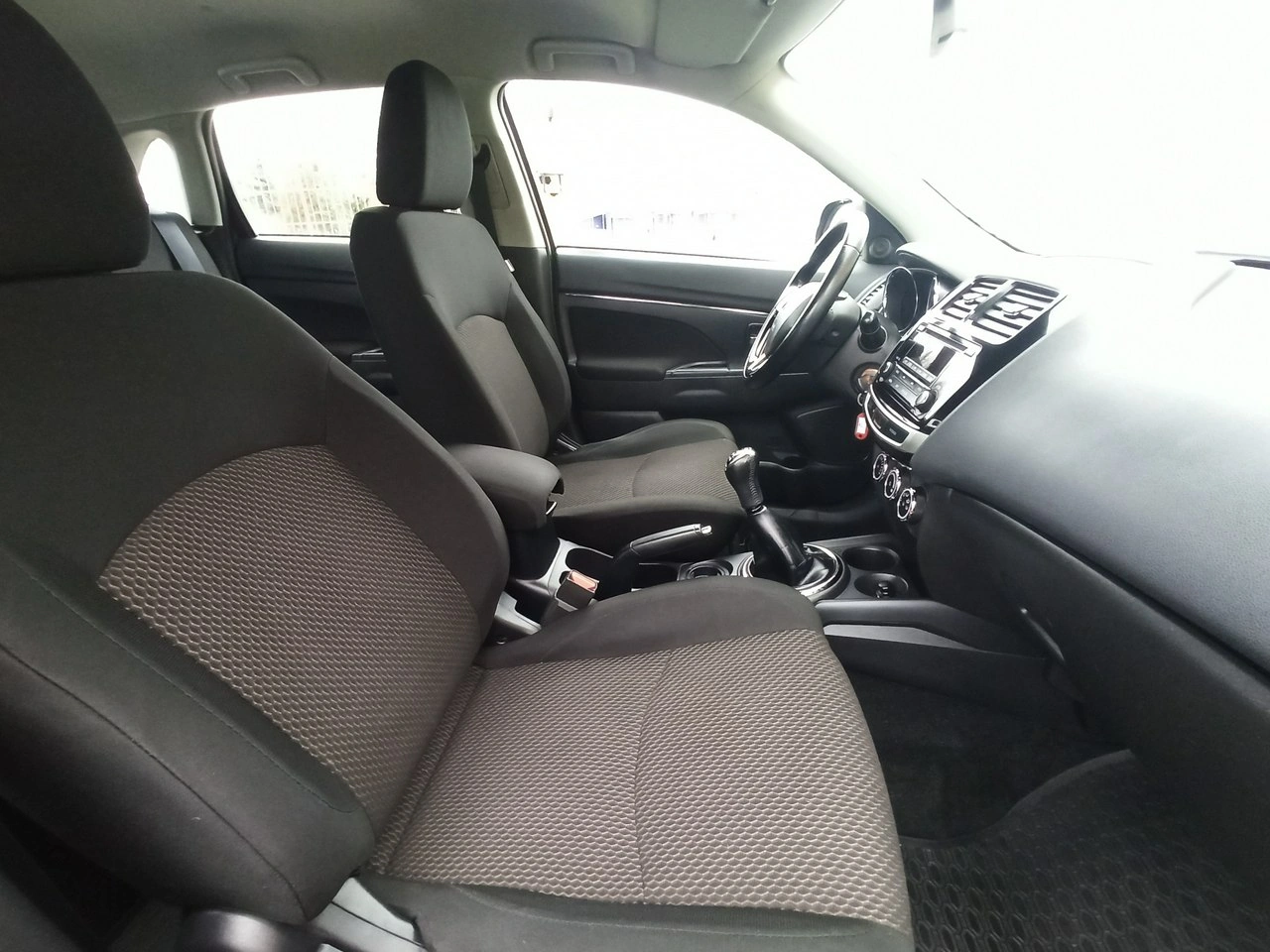 Mitsubishi ASX - Zdjęcie 10