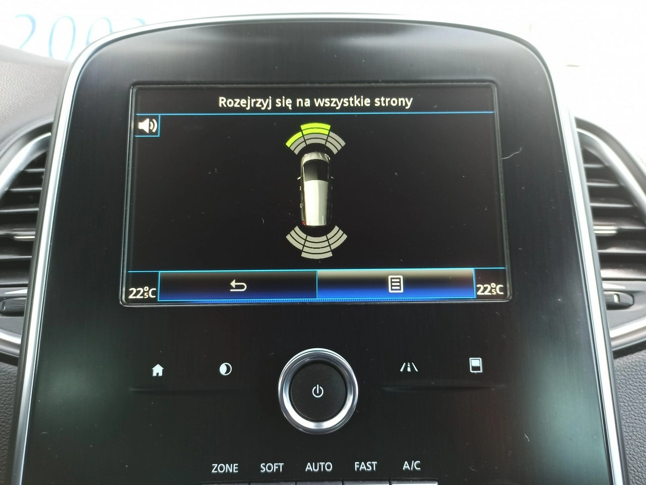 Renault Scenic - Zdjęcie 18