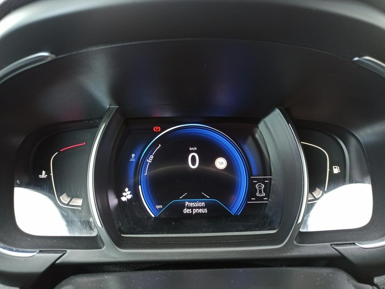 Renault Scenic - Zdjęcie 20