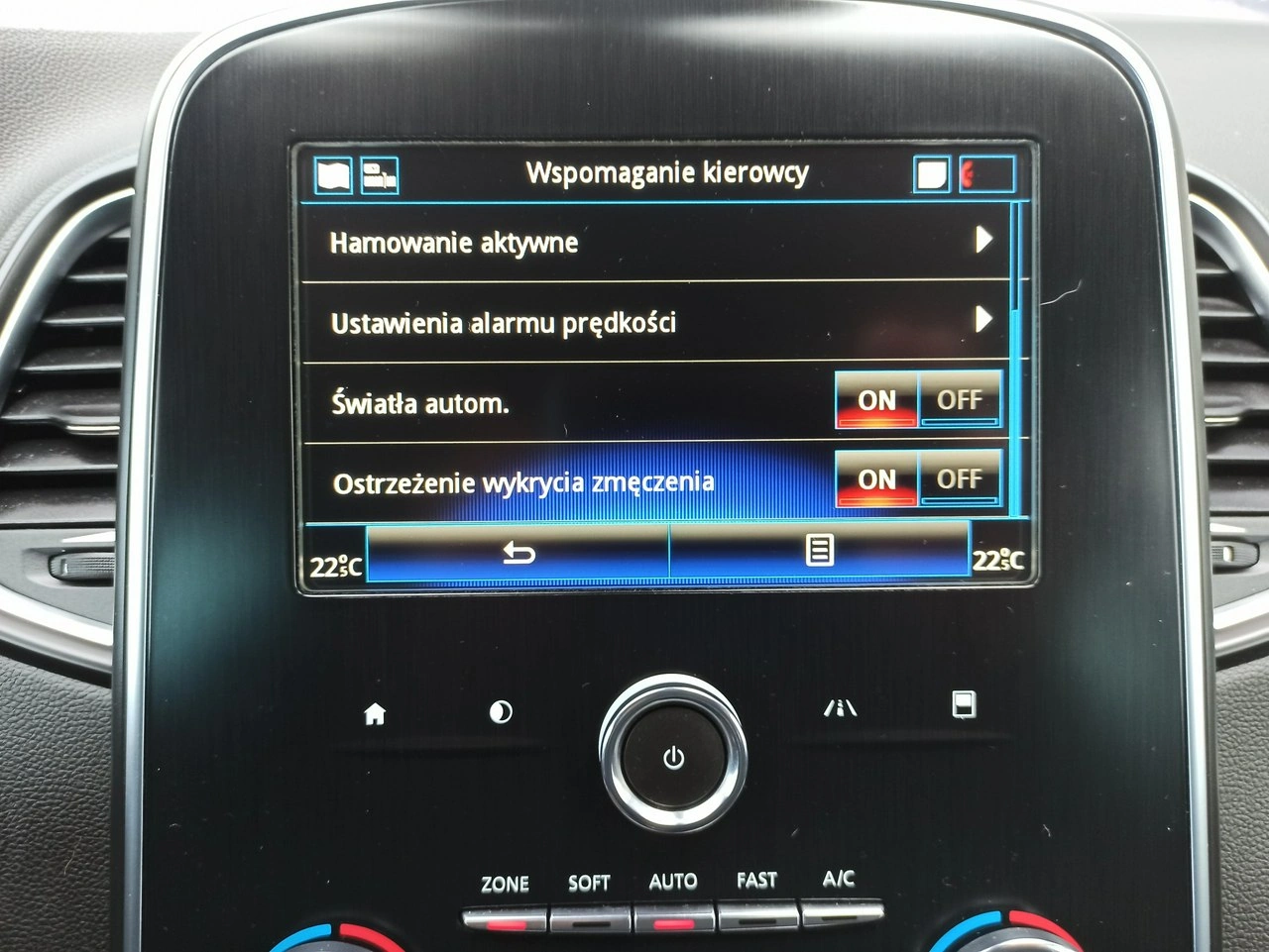 Renault Scenic - Zdjęcie 23