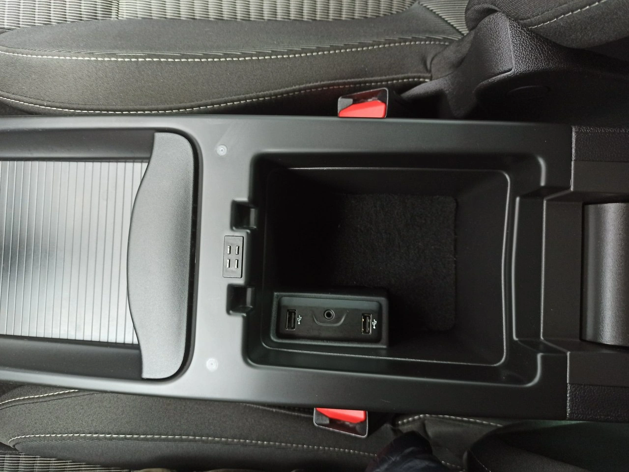 Renault Scenic - Zdjęcie 27