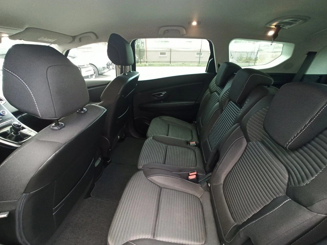 Renault Scenic - Zdjęcie 7