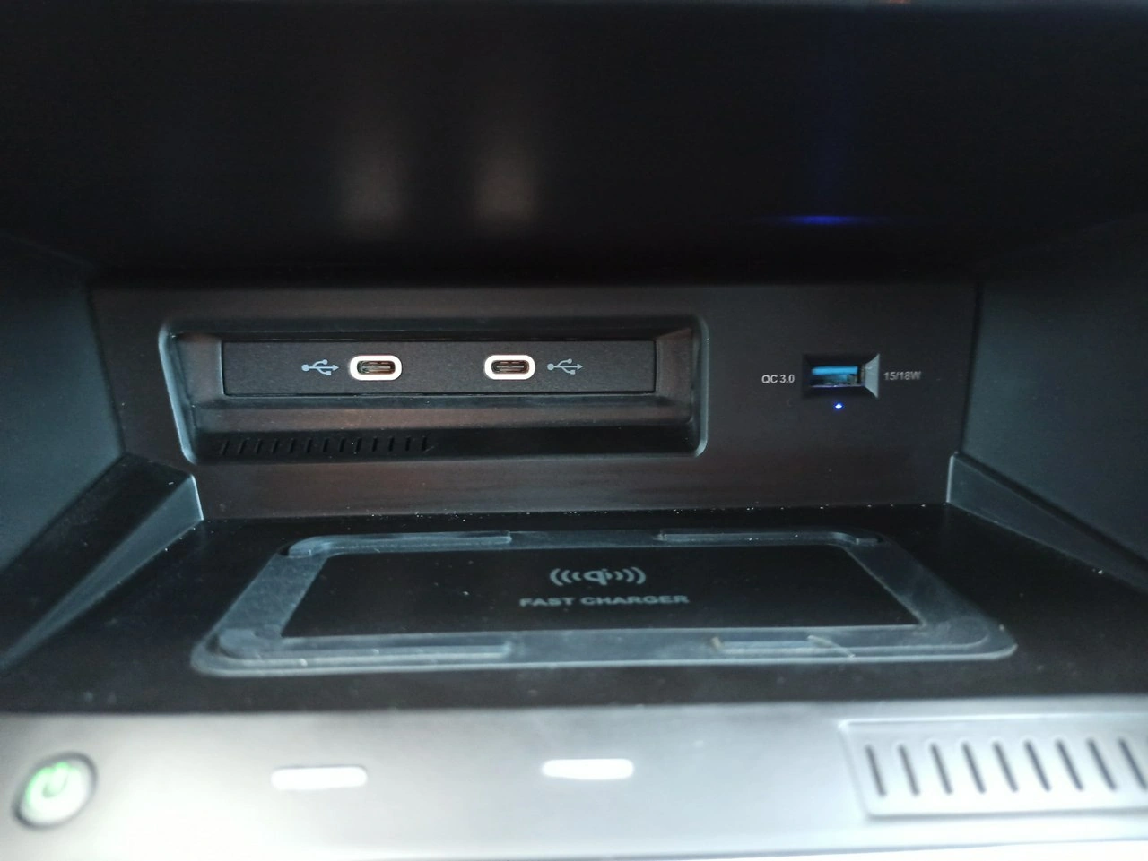 Volkswagen Tiguan - Zdjęcie 17