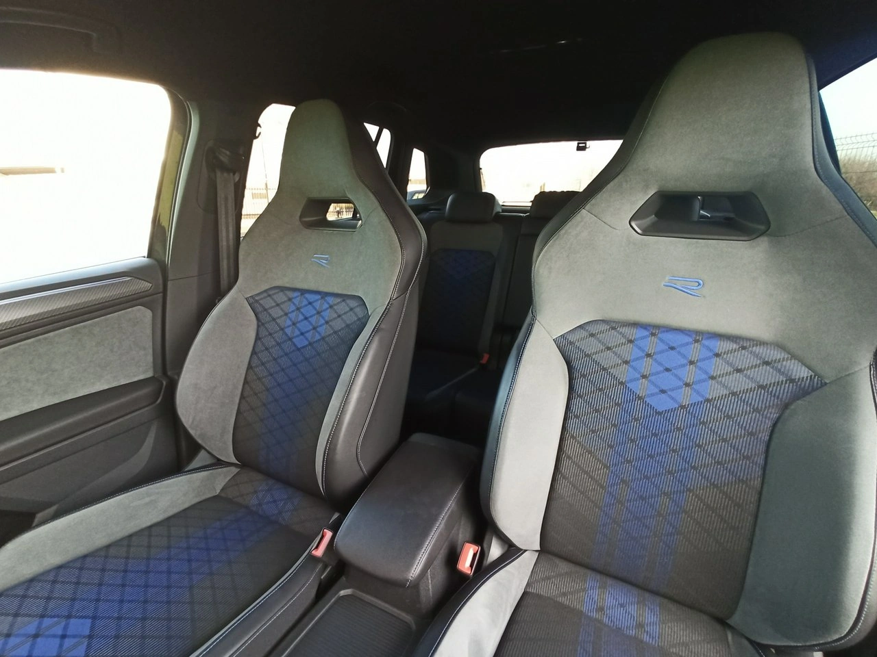 Volkswagen Tiguan - Zdjęcie 7