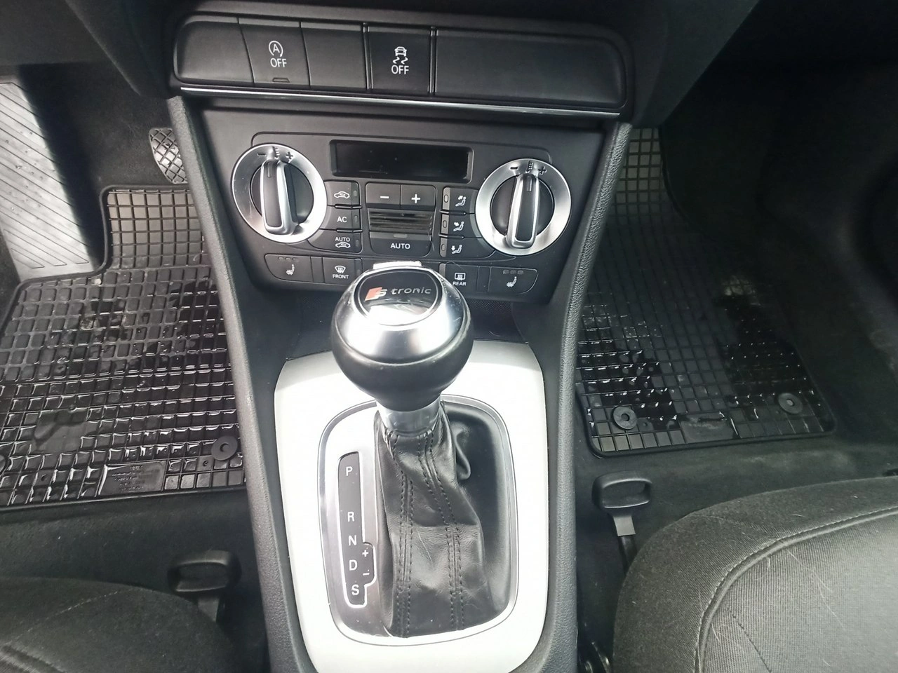 Audi Q3 - Zdjęcie 14