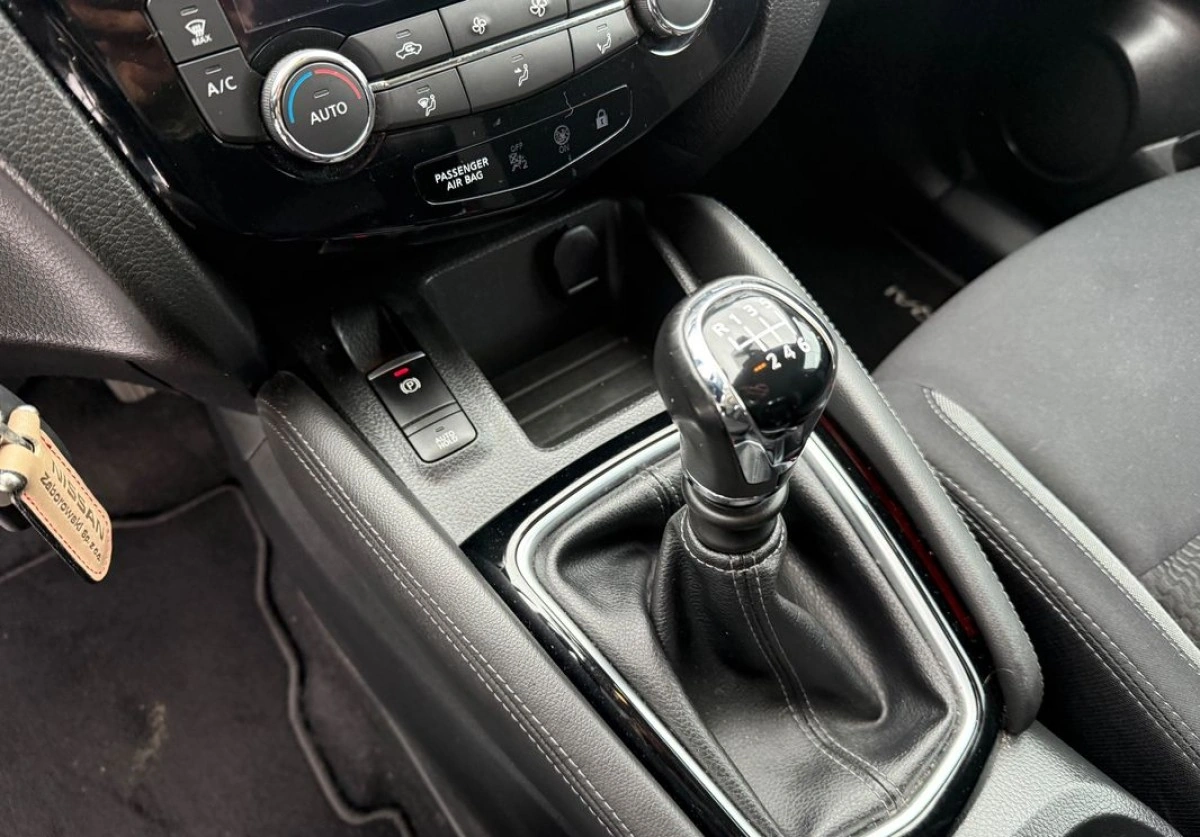 Nissan Qashqai - Zdjęcie 15