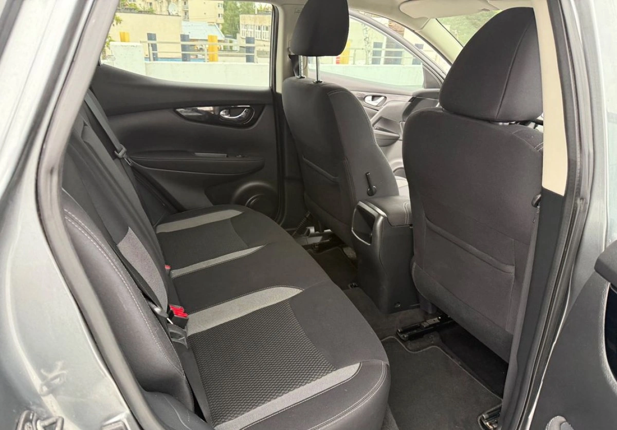 Nissan Qashqai - Zdjęcie 22