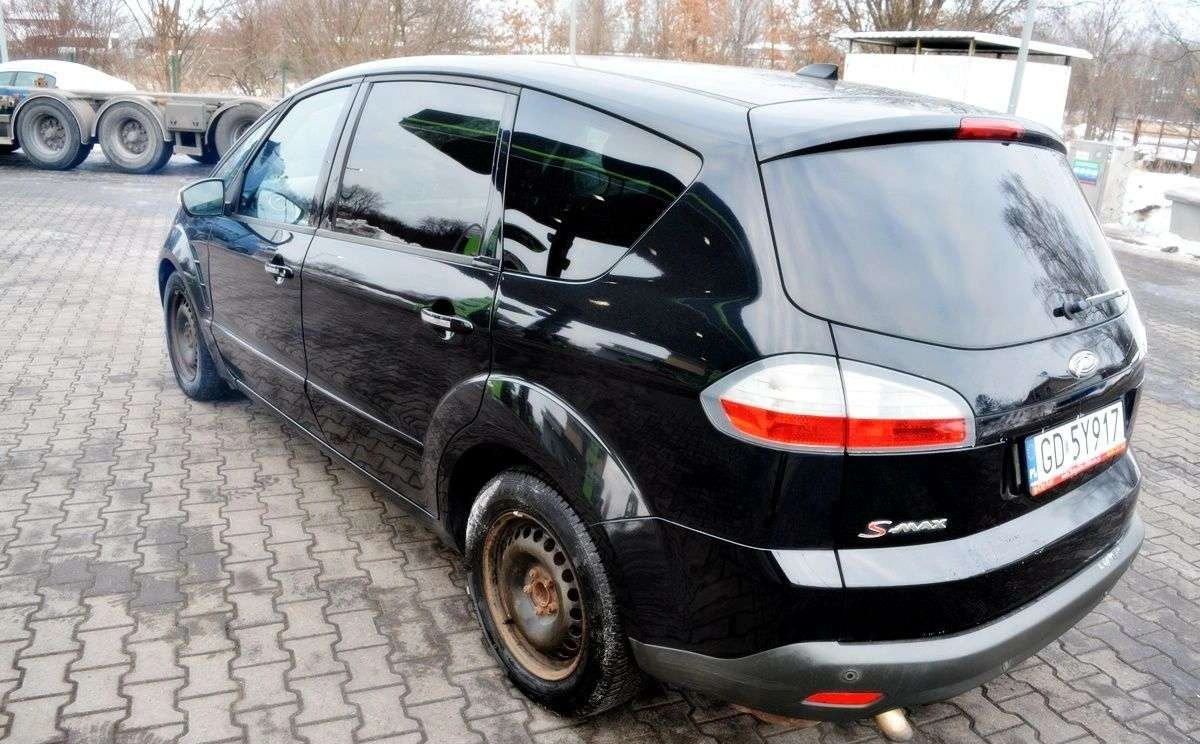 Ford S-Max - Zdjęcie 17