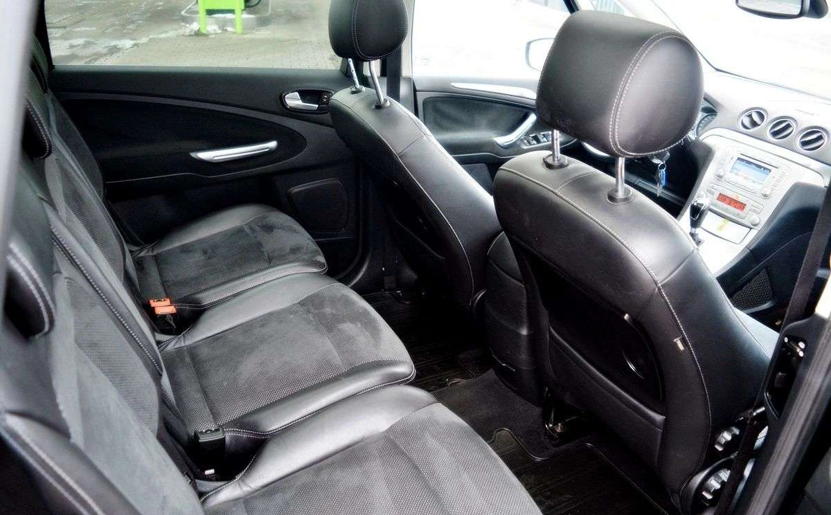 Ford S-Max - Zdjęcie 18