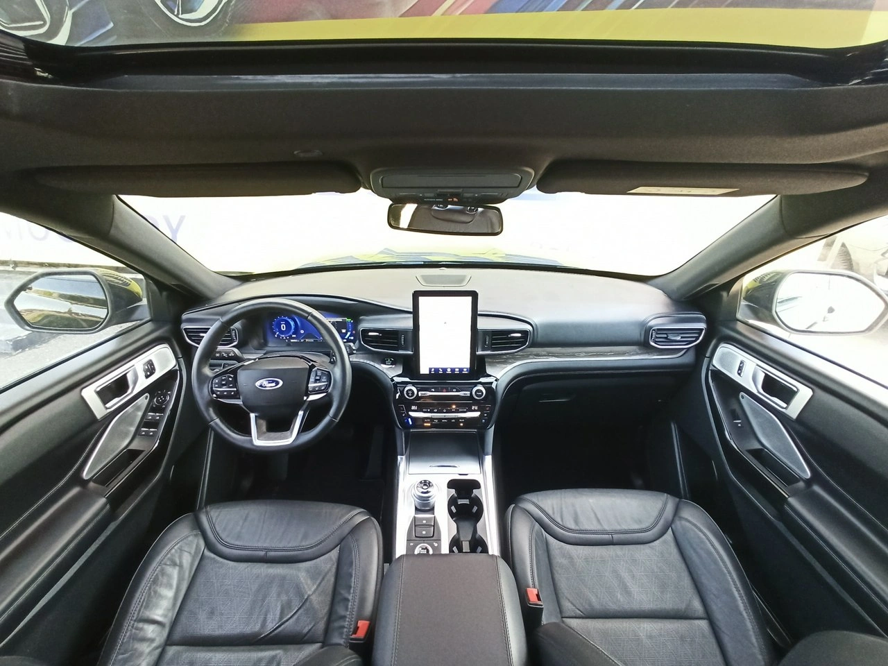 Ford Explorer - Zdjęcie 18