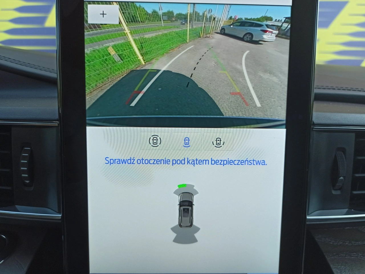 Ford Explorer - Zdjęcie 28