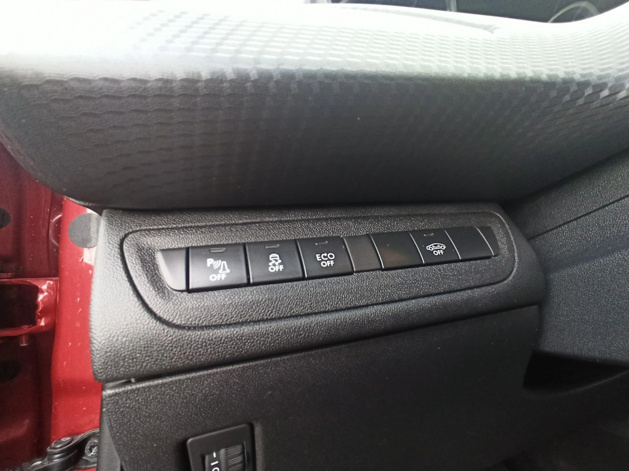 Peugeot 2008 - Zdjęcie 17