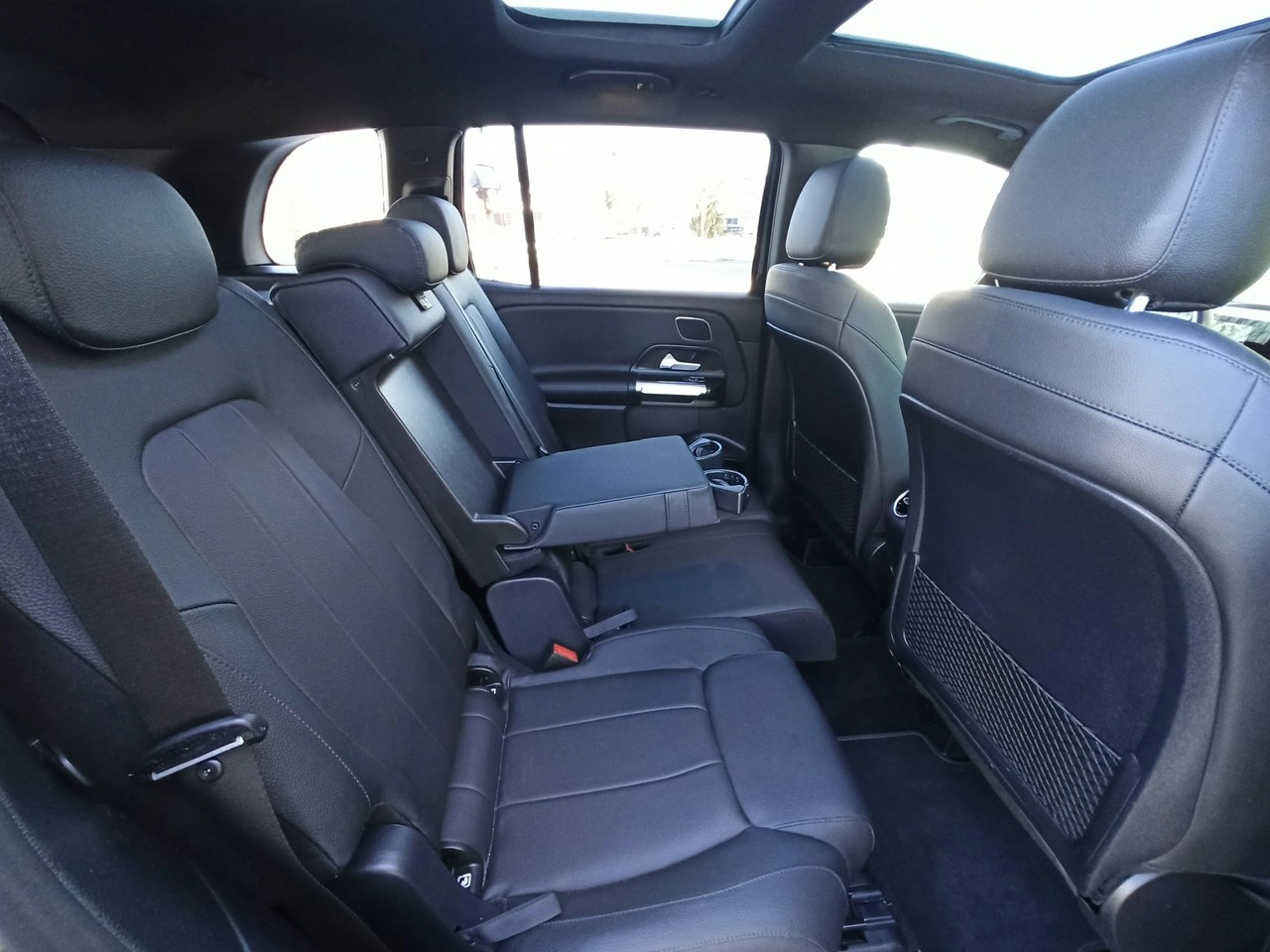 Mercedes GLB - Zdjęcie 11