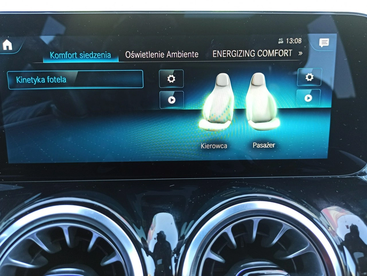 Mercedes GLB - Zdjęcie 30