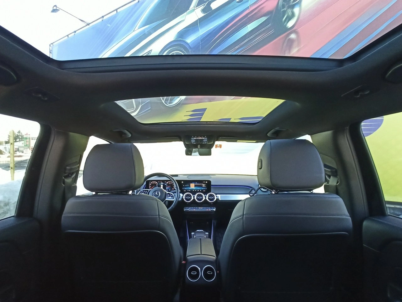 Mercedes GLB - Zdjęcie 8