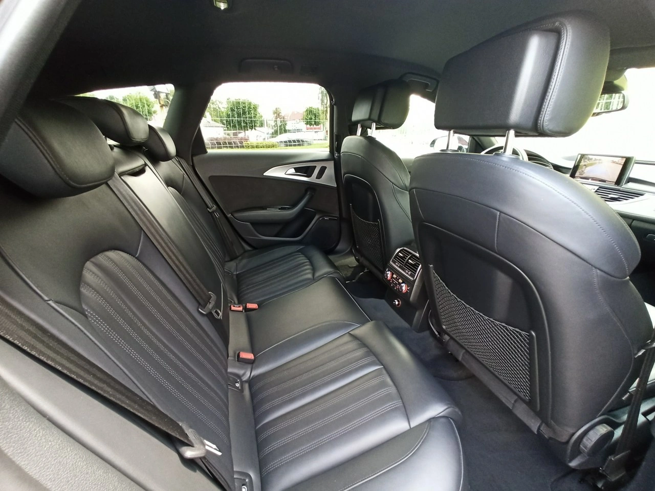 Audi A6 - Zdjęcie 13