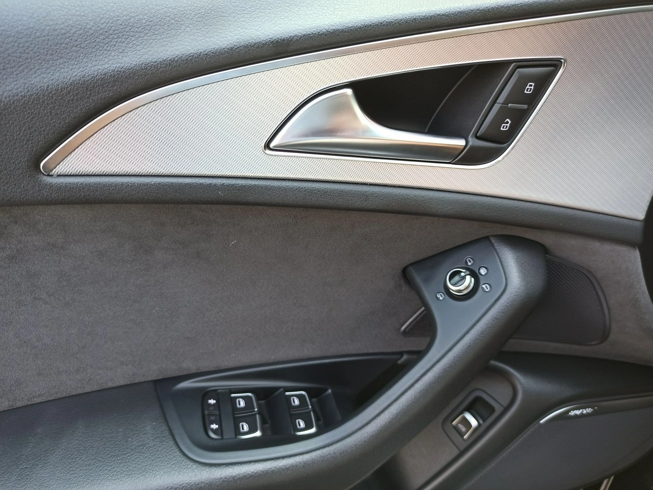 Audi A6 - Zdjęcie 21