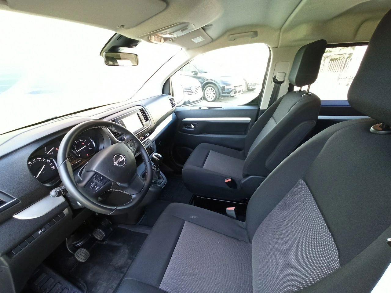 Opel Vivaro - Zdjęcie 6