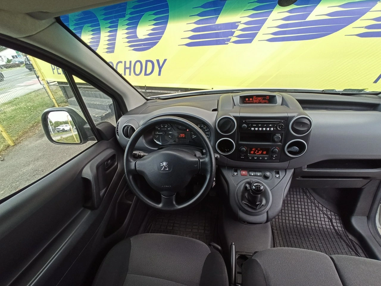 Peugeot Partner - Zdjęcie 10