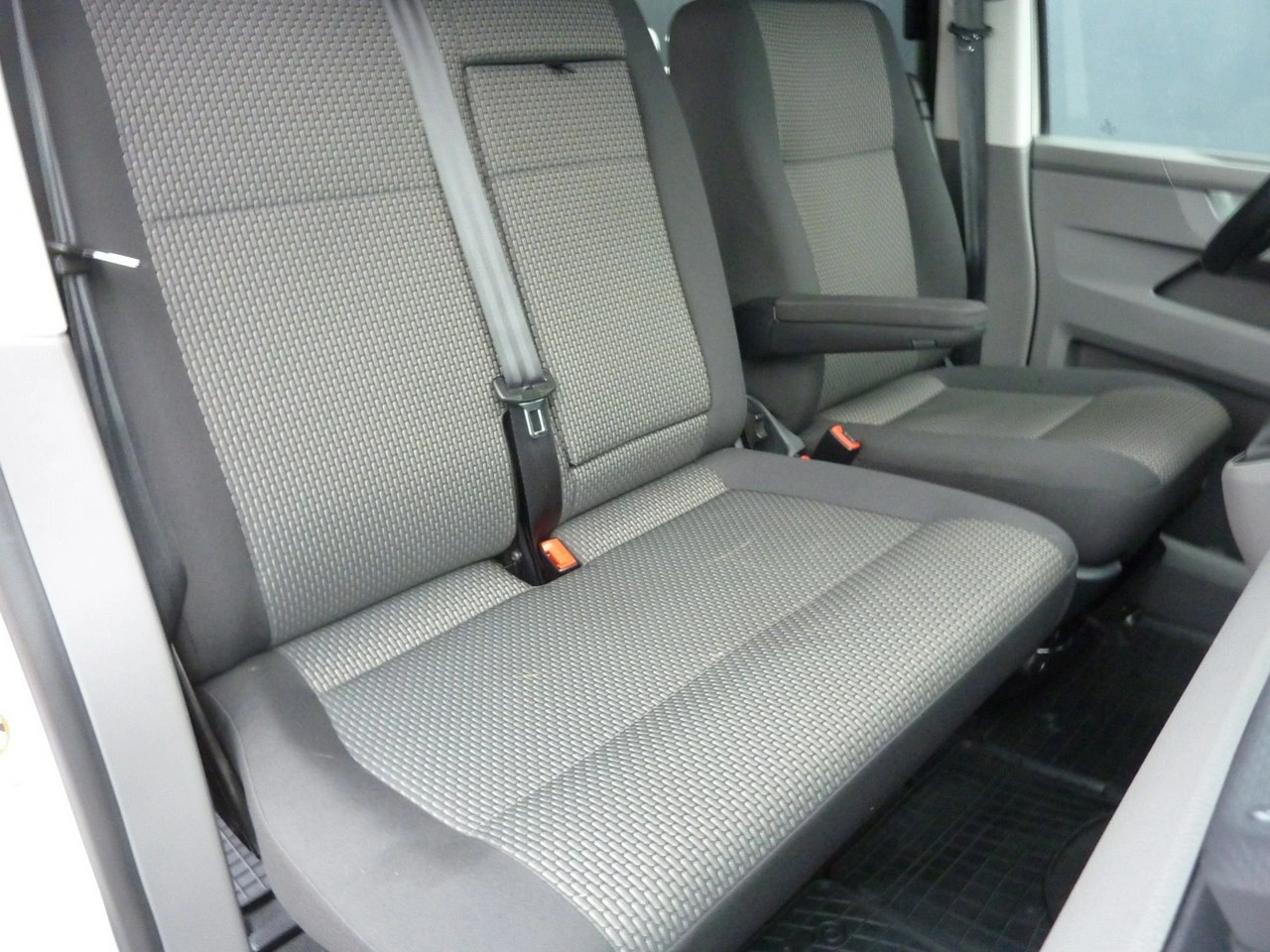 Volkswagen Transporter - Zdjęcie 18