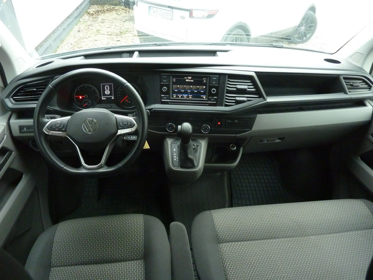 Volkswagen Transporter - Zdjęcie 19