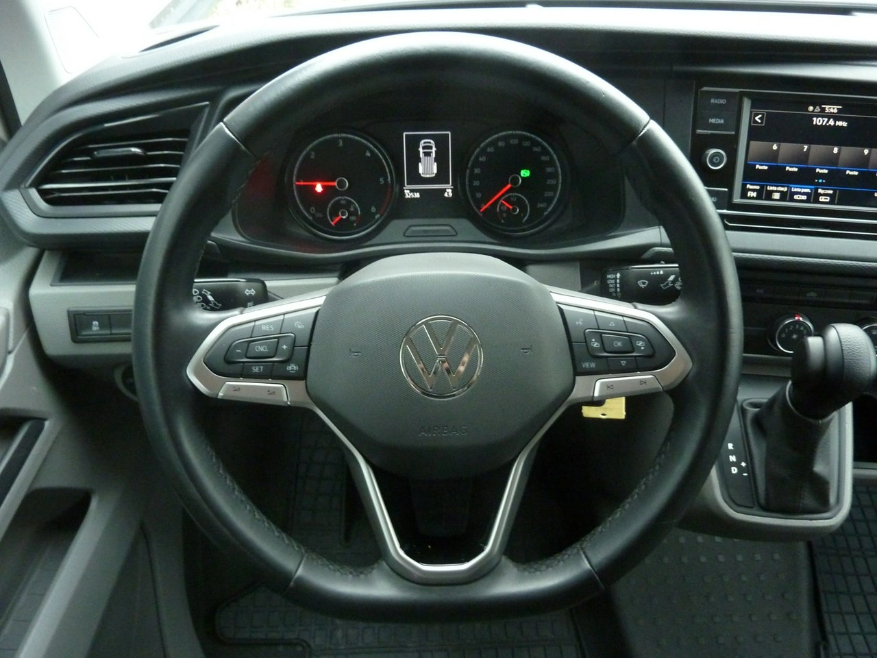 Volkswagen Transporter - Zdjęcie 20