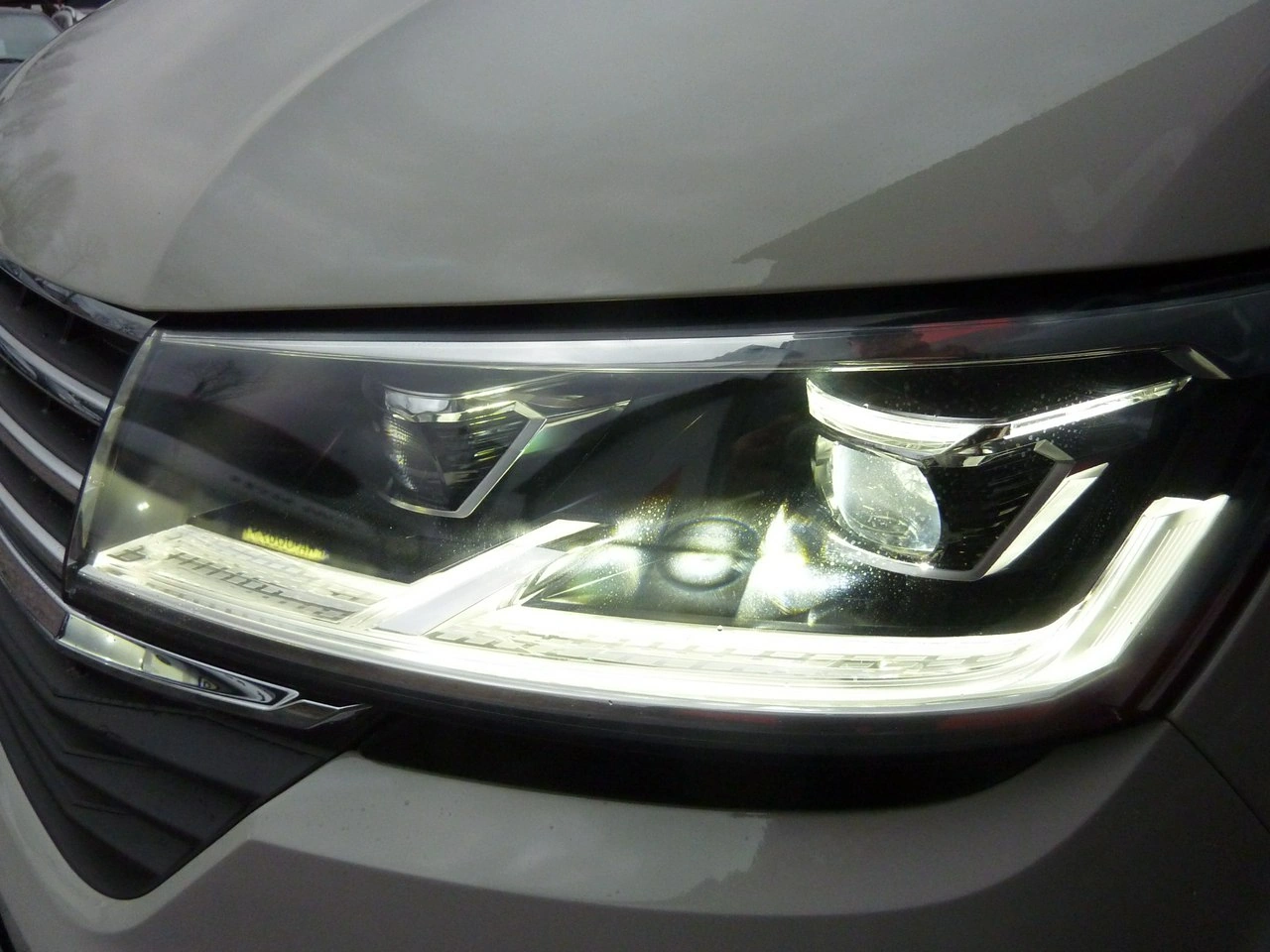 Volkswagen Transporter - Zdjęcie 37