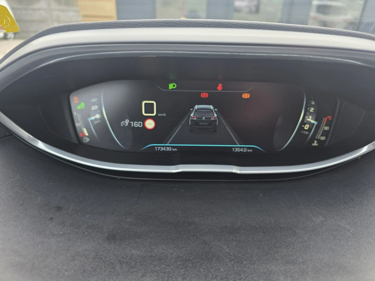 Peugeot 5008 - Zdjęcie 32