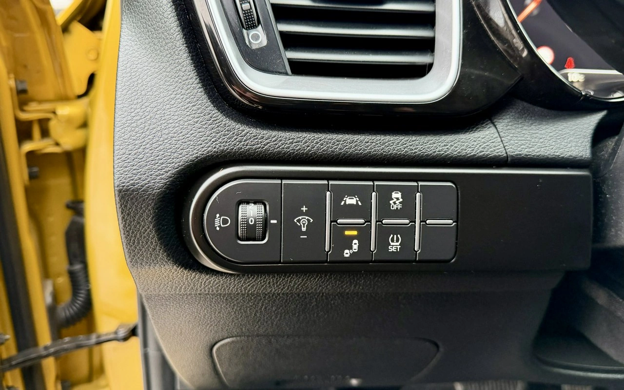 Kia XCeed - Zdjęcie 18