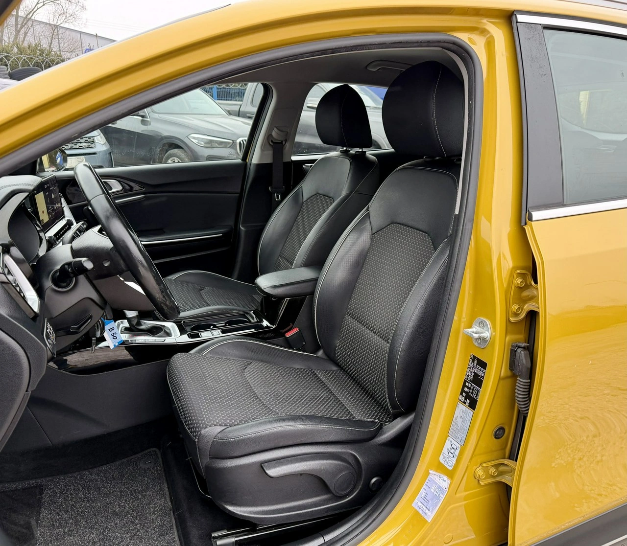 Kia XCeed - Zdjęcie 14