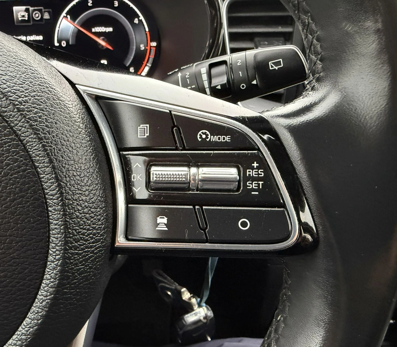 Kia XCeed - Zdjęcie 21