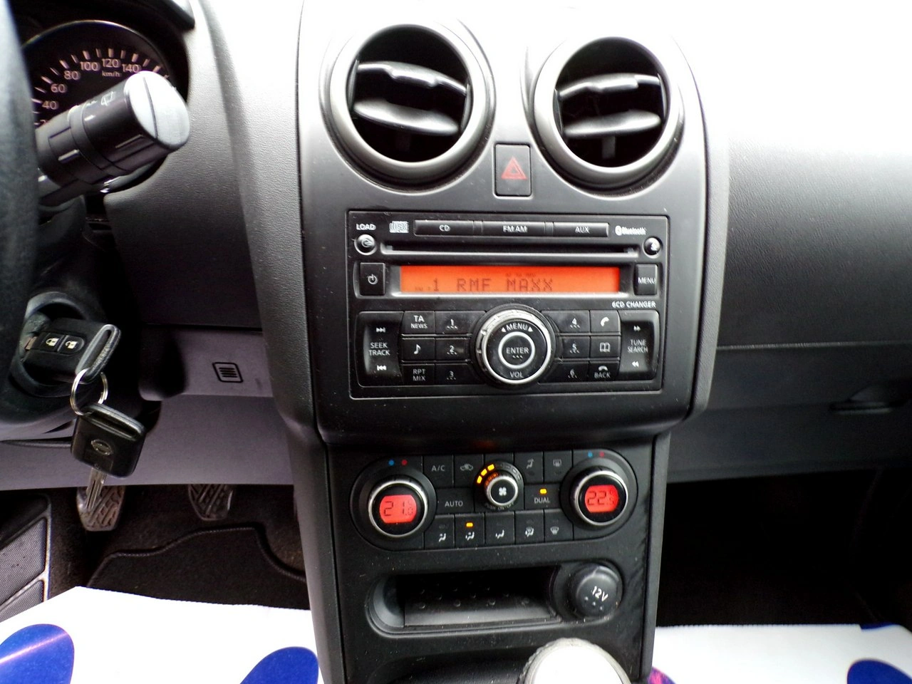Nissan Qashqai - Zdjęcie 19